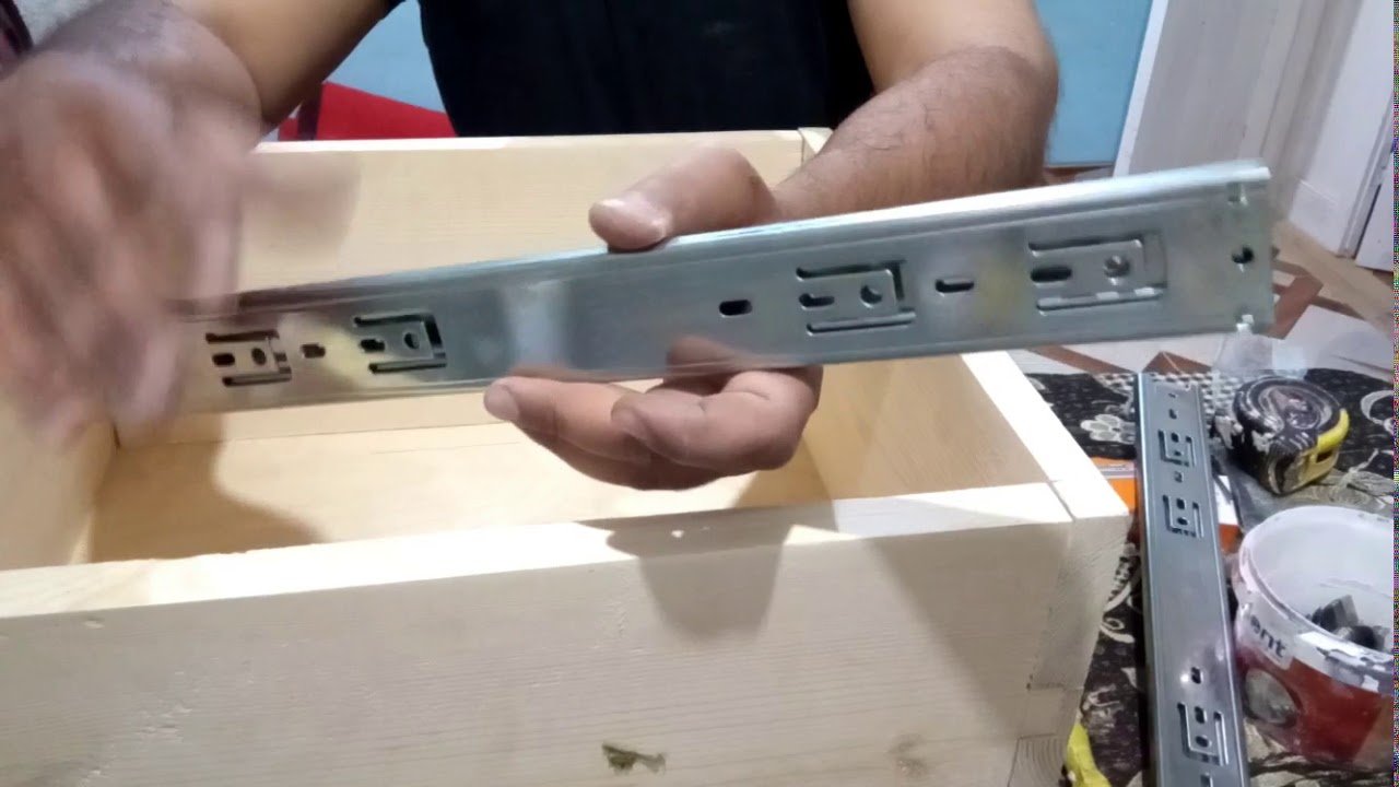 تدريب في مجال المحاسبة
التدريب في مجال المحاسبة مهم لتطوير المهارات المهنية. يمكن أن يشمل التدريب مهارات إعداد التقارير المالية، التحليل المالي، وفهم القوانين الضريبية. التدريب الجيد يعد الأفراد للعمل بكفاءة واحترافية في الوظائف المحاسبي 
                                            style=