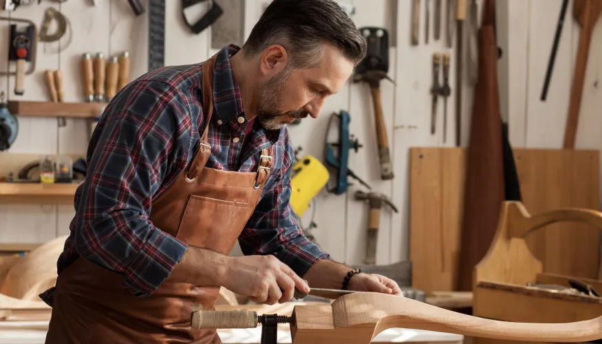 صيانة أحبال الأباجورات 
                                            style=